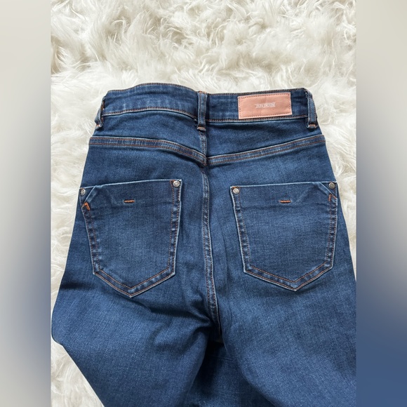 Zara high waisted skinny jeans - Picture 3 of 4